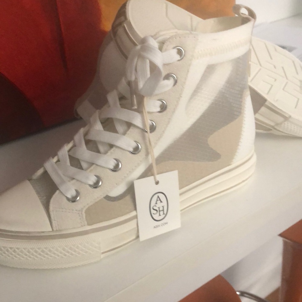 Women’s Ash high top sneakers. Size 37. NEW.